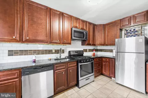 214 Denison St, Baltimore, MD 21229 photo 12