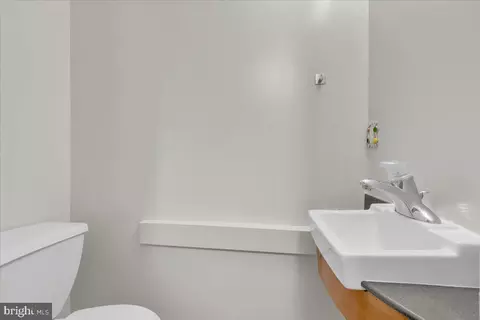 2331 Eastern Ave, Baltimore, MD 21224 photo 7