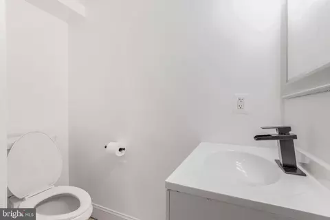 2806 Pelham Ave, Baltimore, MD 21213 photo 41