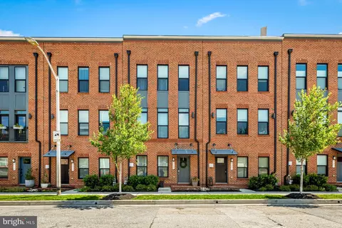 919 Grundy St, Baltimore, MD 21224