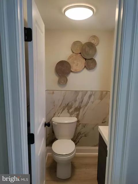 4209 Labyrinth Rd, Baltimore, MD 21215 photo 6