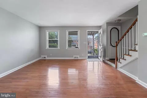 1515 Gleneagle Rd, Baltimore, MD 21239 photo 3