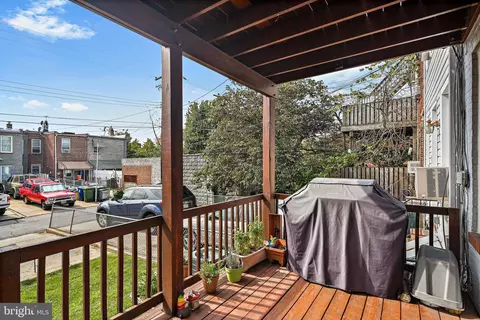 406 Cornwall St, Baltimore, MD 21224 photo 6