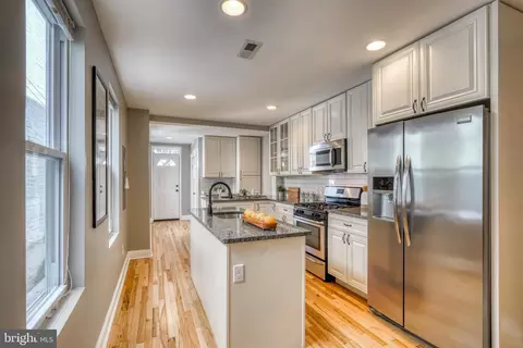 717 S Luzerne Ave, Baltimore, MD 21224
