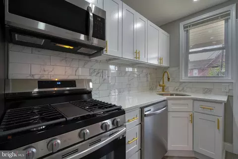 3922 Bareva Rd, Baltimore, MD 21215 photo 3