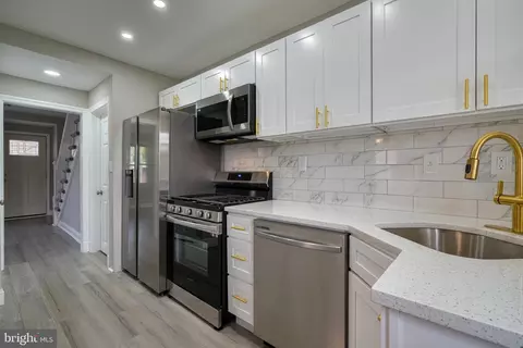 3922 Bareva Rd, Baltimore, MD 21215