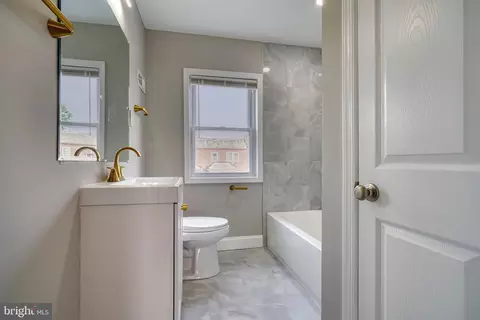 3922 Bareva Rd, Baltimore, MD 21215 photo 12
