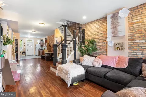 112 Collins Ave, Baltimore, MD 21229 photo 3