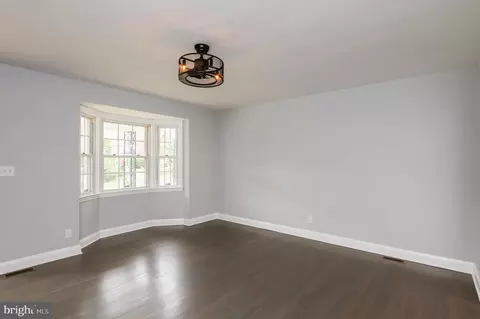 5919 The Alameda, Baltimore, MD 21239 photo 9