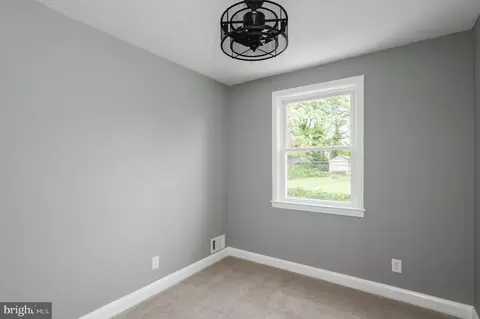 5919 The Alameda, Baltimore, MD 21239 photo 32