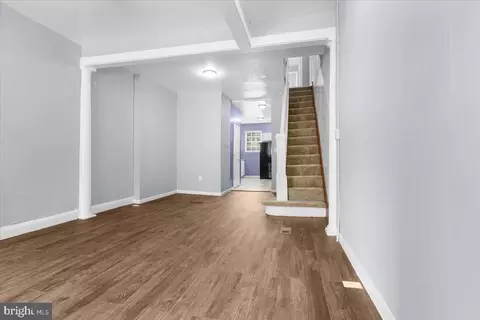 2407 E Oliver St, Baltimore, MD 21213 photo 4