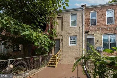 2407 E Oliver St, Baltimore, MD 21213 photo 24