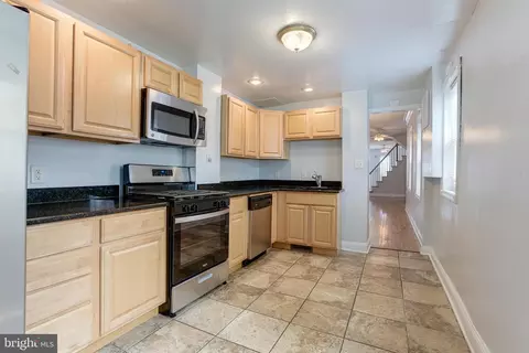 1640 S Hanover St S, Baltimore, MD 21230
