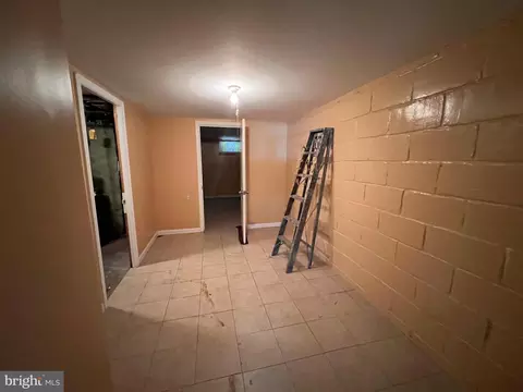 3920 Fairview Ave, Baltimore, MD 21216 photo 12