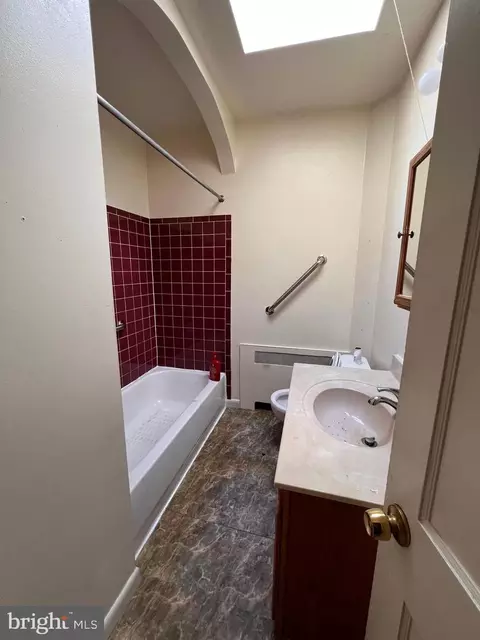 3920 Fairview Ave, Baltimore, MD 21216 photo 10