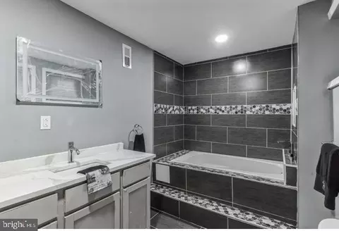 219 Allendale St, Baltimore, MD 21229 photo 17
