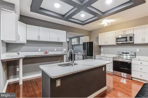 219 Allendale St, Baltimore, MD 21229 photo 4