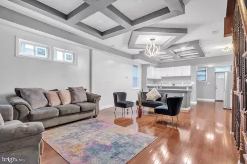 219 Allendale St, Baltimore, MD 21229