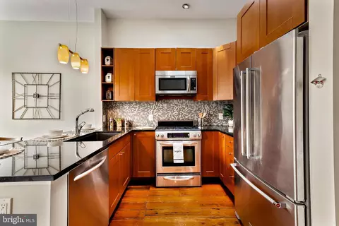 18 E Madison St #11, Baltimore, MD 21202 photo 16