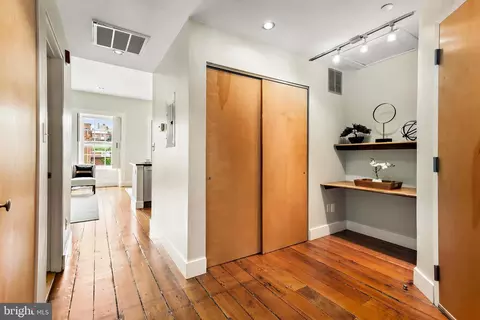 18 E Madison St #11, Baltimore, MD 21202 photo 7