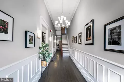 18 E Madison St #11, Baltimore, MD 21202 photo 4