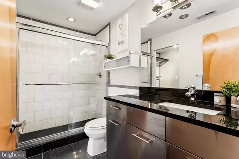 18 E Madison St #11, Baltimore, MD 21202 photo 20