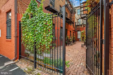 18 E Madison St #11, Baltimore, MD 21202 photo 28