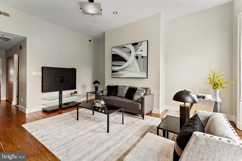 18 E Madison St #11, Baltimore, MD 21202 photo 9