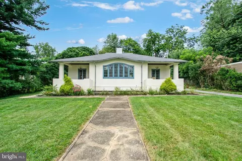 510 Drury Ln, Baltimore, MD 21229