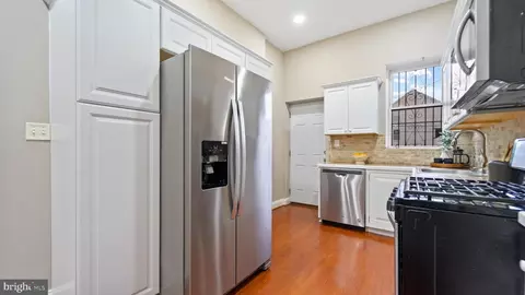 333 E 22nd St, Baltimore, MD 21218 photo 18