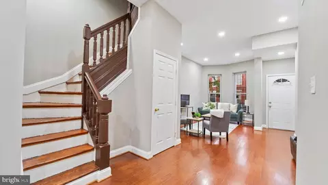 333 E 22nd St, Baltimore, MD 21218 photo 7