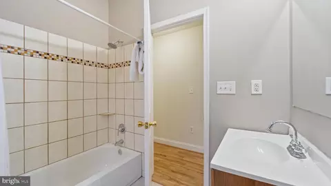 333 E 22nd St, Baltimore, MD 21218 photo 43