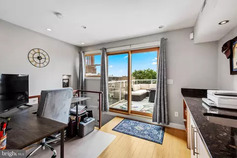 1905 E Pratt St, Baltimore, MD 21231 photo 32