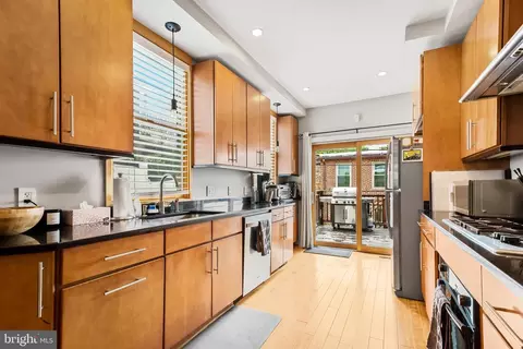 1905 E Pratt St, Baltimore, MD 21231 photo 11