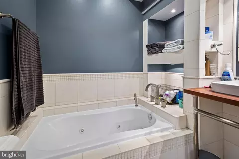 1905 E Pratt St, Baltimore, MD 21231 photo 30