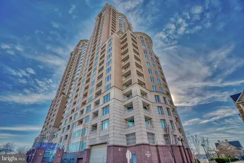100 Harborview Dr #412, Baltimore, MD 21230 photo 2