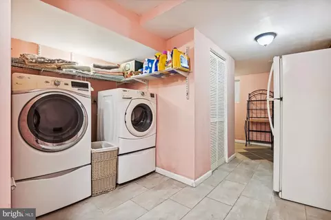 2908 Ellicott Dr, Baltimore, MD 21216 photo 30