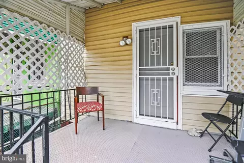 2908 Ellicott Dr, Baltimore, MD 21216 photo 19