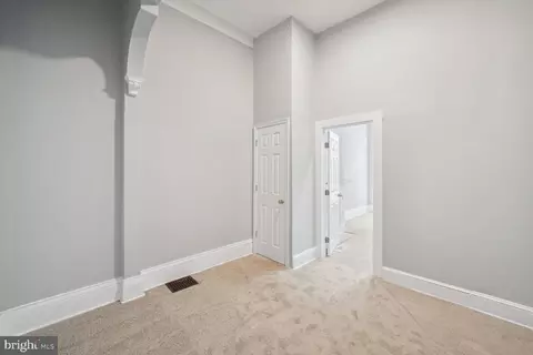 1909 Mcculloh St, Baltimore, MD 21217 photo 13