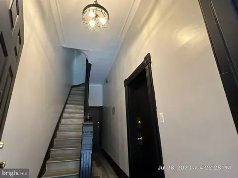 1909 Mcculloh St, Baltimore, MD 21217 photo 5