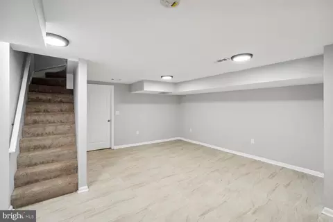 1909 Mcculloh St, Baltimore, MD 21217 photo 20