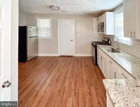 5213 Cuthbert Ave, Baltimore, MD 21215 photo 11