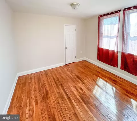 5213 Cuthbert Ave, Baltimore, MD 21215 photo 18