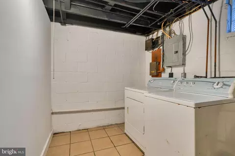 3010 Grantley Ave, Baltimore, MD 21215 photo 21