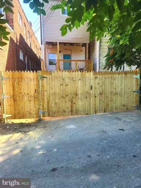 824 Brooks Ln, Baltimore, MD 21217 photo 32