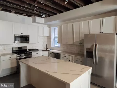 824 Brooks Ln, Baltimore, MD 21217 photo 5