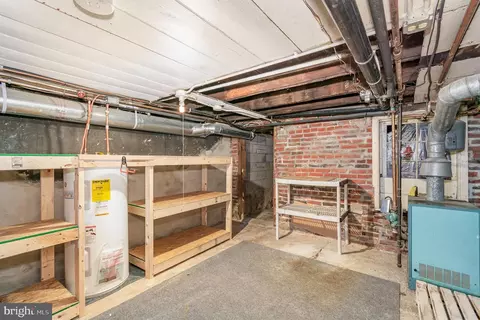 913 Mchenry St, Baltimore, MD 21223 photo 25