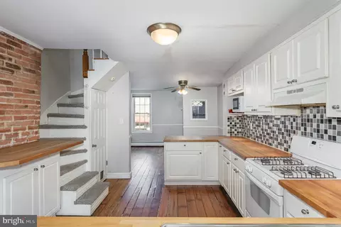 913 Mchenry St, Baltimore, MD 21223 photo 11