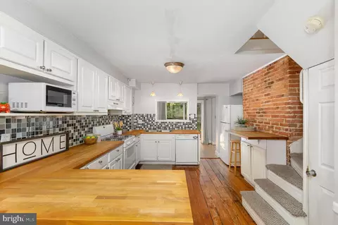 913 Mchenry St, Baltimore, MD 21223 photo 8