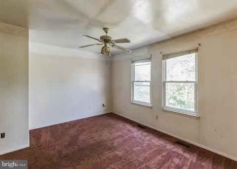 69 Cobber Ln, Baltimore, MD 21229 photo 22